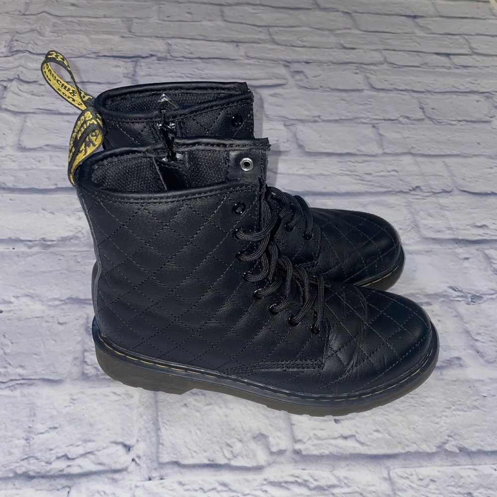 Dr Martens Corlaney Black Quilted Combat Boots Size 5